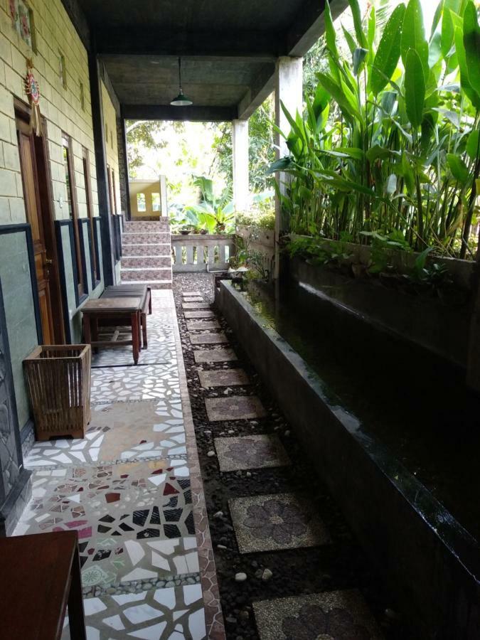 Buana Asti Homestay Selemadeg エクステリア 写真