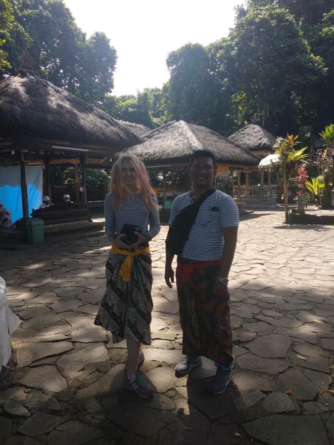 Buana Asti Homestay Selemadeg エクステリア 写真